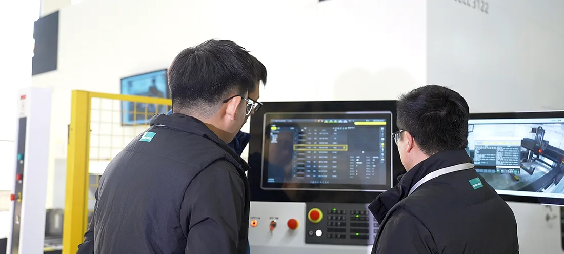 Cómo mantener una máquina de corte láser - aorelaser (2).webp