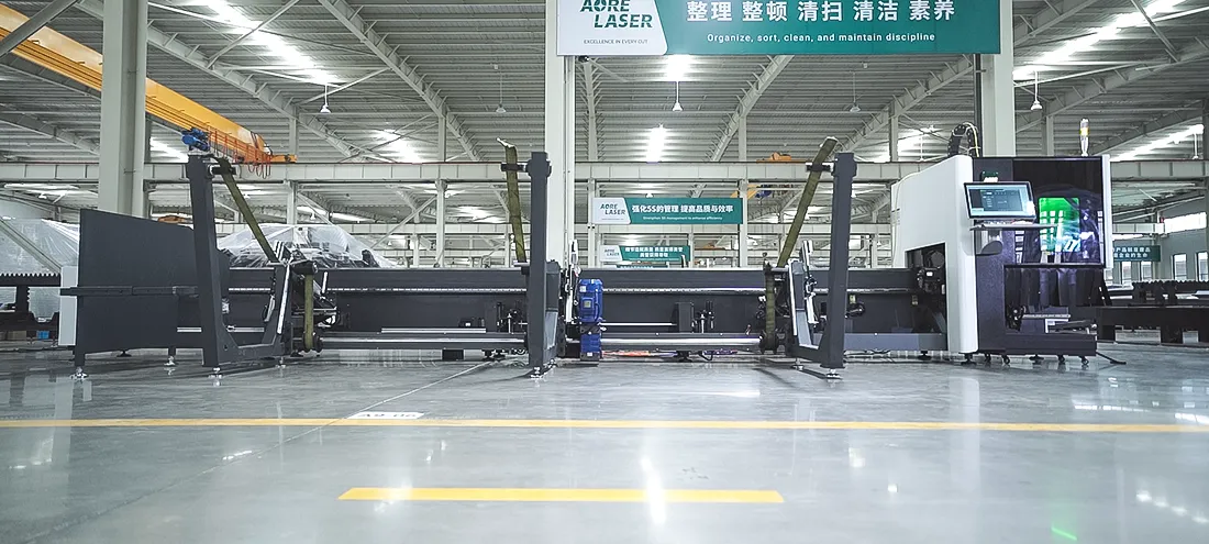 Máquina de corte láser v12 (2).webp