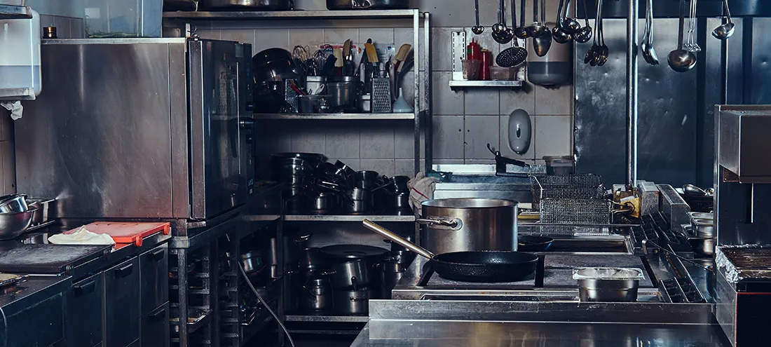 Industria de utensilios de cocina.webp